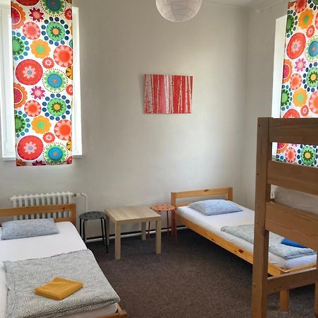 Hostel Praha Ladvi Екстер'єр фото